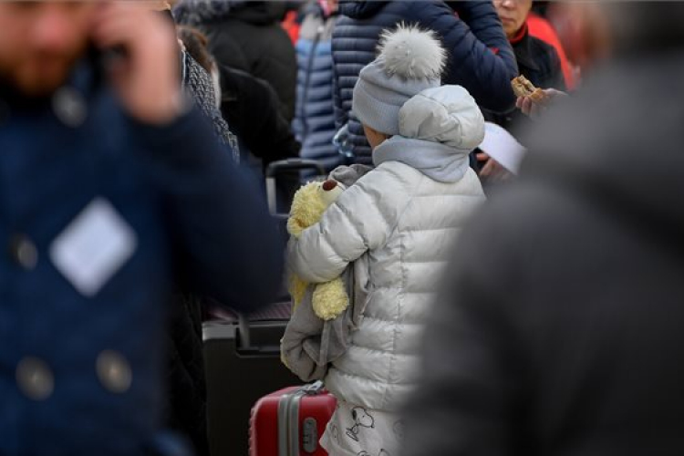 Magyar szervezetek, önkormányzatok, egyetemek segítik az Ukrajnából menekülőket